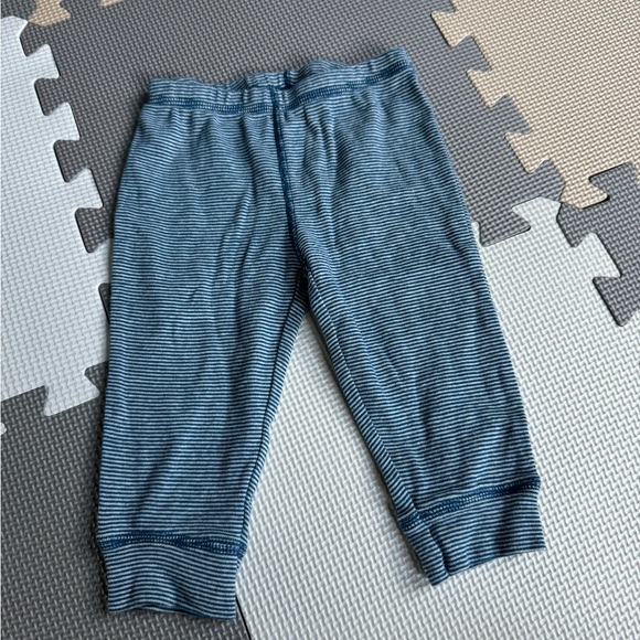 Carter’s 3 pack Set - Size 9 Months - Picture 3 of 3